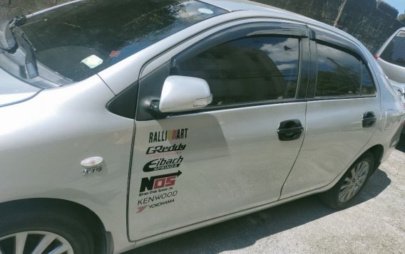 Selling White Toyota Vios 2012 in Quezon City-4