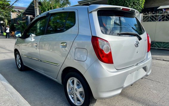 White Toyota Wigo 2015 for sale in Las Piñas-5
