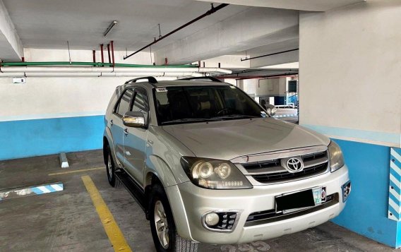 White Toyota Fortuner 2008 for sale in -2