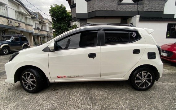 Sell White 2020 Toyota Wigo in Quezon City-5
