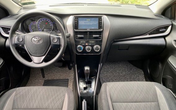 Selling White Toyota Vios 2022 in Las Piñas-7