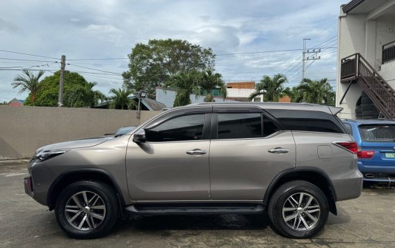 Sell White 2020 Toyota Fortuner in San Pablo-2