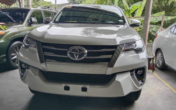 Pearl White Toyota Fortuner 2019 for sale in Pasig-1