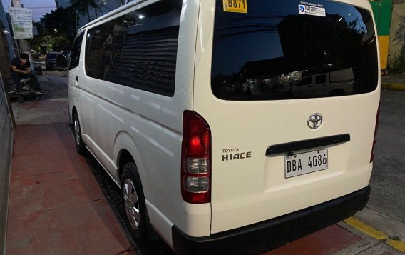 White Toyota Hiace 2020 for sale in Quezon City-3
