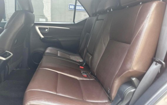 Bronze Toyota Fortuner 2018 for sale in Manual-6