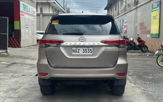 Bronze Toyota Fortuner 2018 for sale in Manual-1