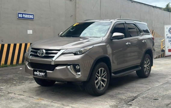 Bronze Toyota Fortuner 2018 for sale in Manual-3