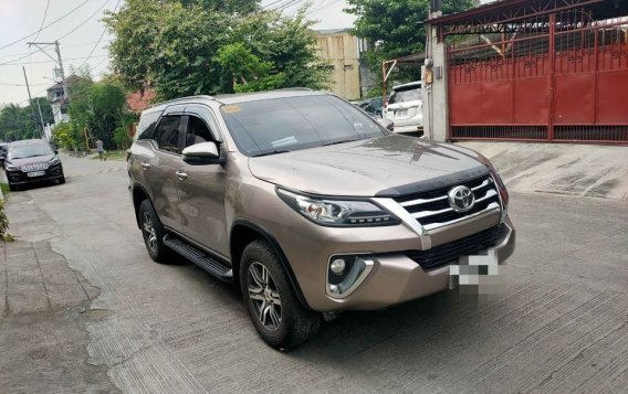 White Toyota Fortuner 2018 for sale in Automatic-9