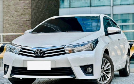 Sell White 2017 Toyota Altis in Makati-1