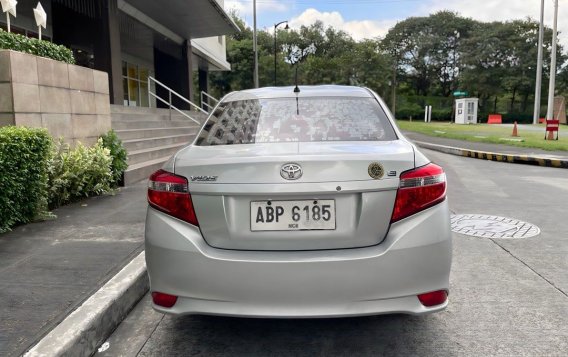 White Toyota Vios 2015 for sale in Quezon City-5