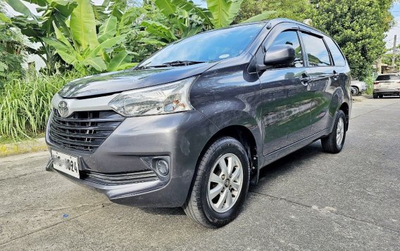 Sell White 2018 Toyota Avanza in Bacoor-2