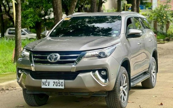 Sell White 2019 Toyota Fortuner in Pasay-2