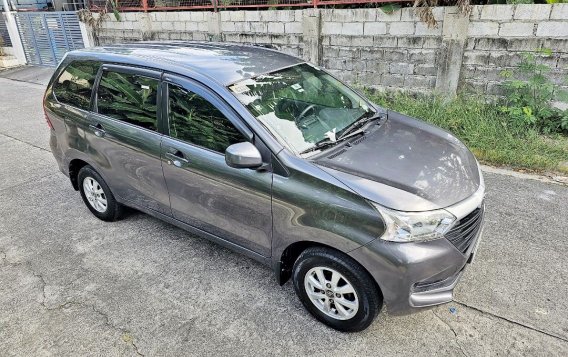 Sell White 2018 Toyota Avanza in Bacoor-4