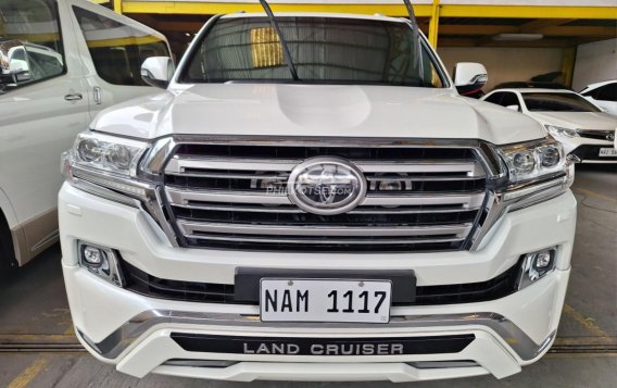 2018 Toyota Land Cruiser in Quezon City, Metro Manila-12