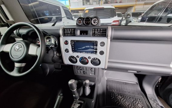 2017 Toyota FJ Cruiser in Quezon City, Metro Manila-5