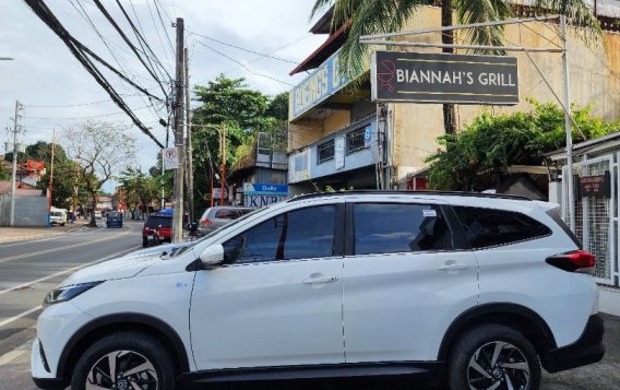 Sell White 2020 Toyota Rush in Marikina-3