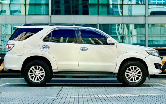White Toyota Fortuner 2012 for sale in Makati-5