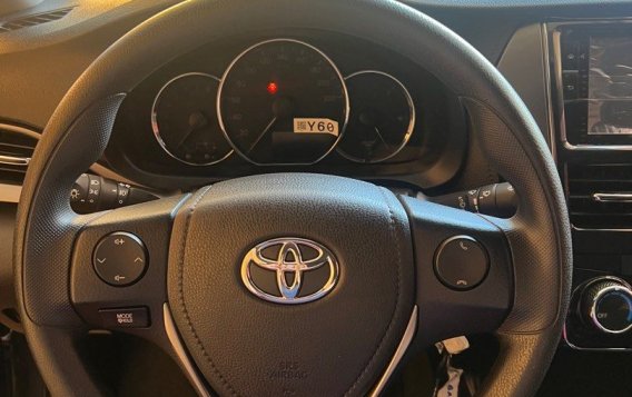 Sell White 2023 Toyota Vios in Floridablanca-3