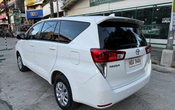 Sell Green 2019 Toyota Innova in Quezon City-3
