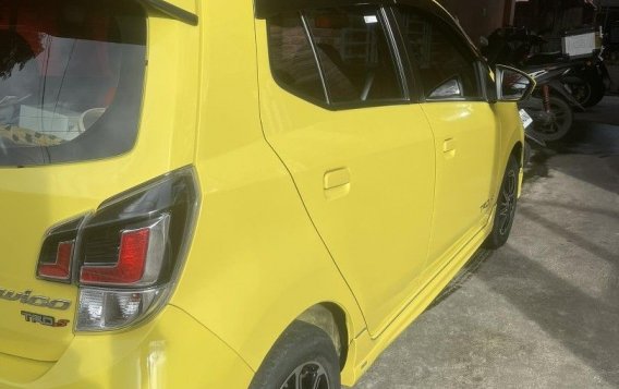 Sell Yellow 2021 Toyota Wigo in Manila-5
