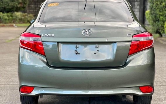 Sell White 2017 Toyota Vios in Manila-4