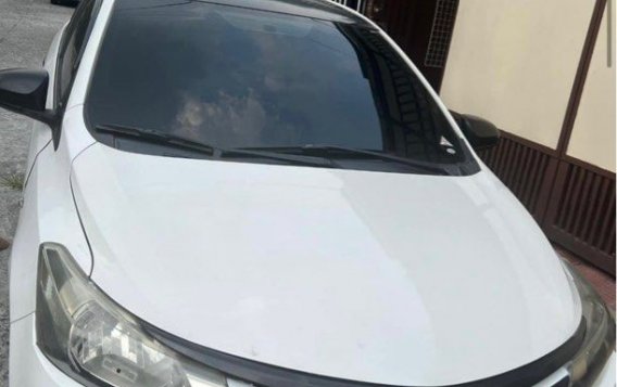 Selling White Toyota Vios 2016 in Caloocan-5