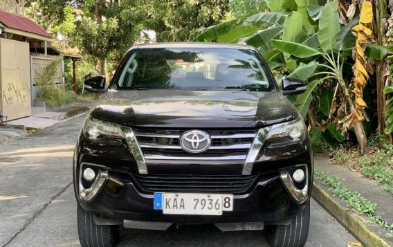 Sell White 2018 Toyota Fortuner in Las Piñas-5