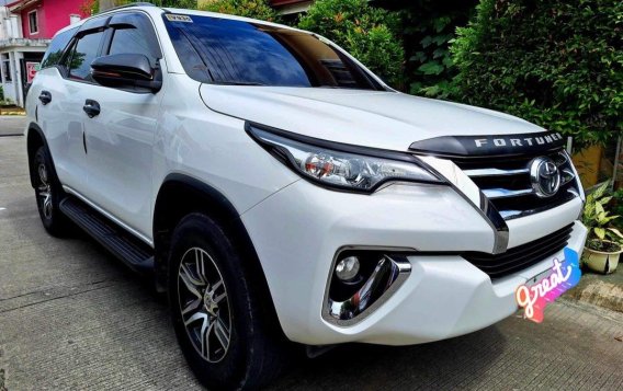 Selling White Toyota Fortuner 2019 in Santa Rosa-2