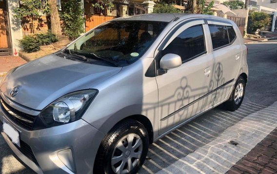 Selling Silver Toyota Wigo 2015 in Pasig-2