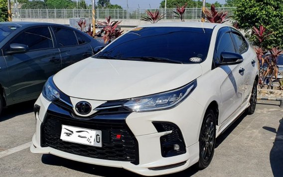 Pearl White Toyota Vios 2022 for sale in Quezon City-1