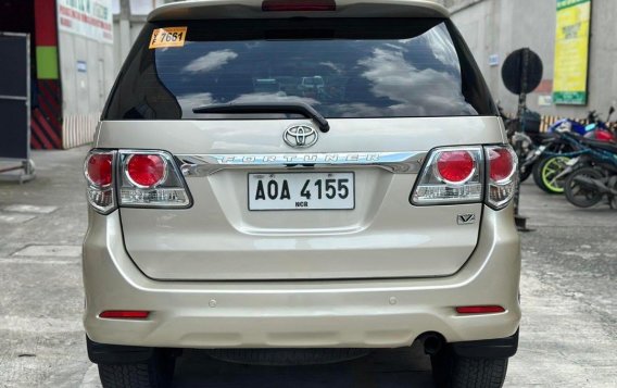 White Toyota Fortuner 2014 for sale in Manila-1
