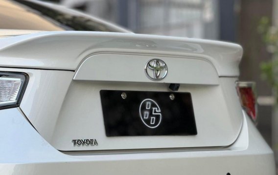 White Toyota 86 2014 for sale in Manila-7