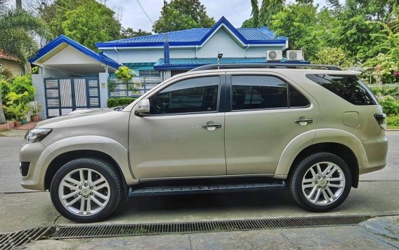 Sell White 2016 Toyota Fortuner in Manila-2