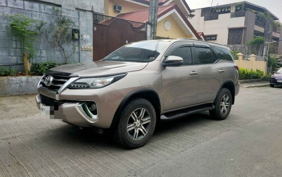 White Toyota Fortuner 2018 for sale in Automatic-1