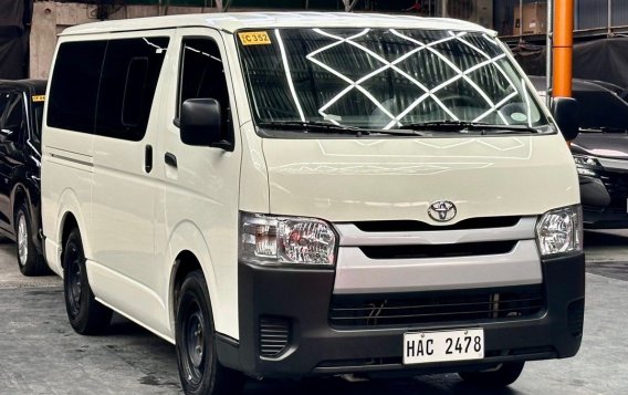 White Toyota Hiace 2022 for sale in Parañaque