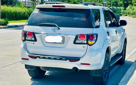 Sell White 2014 Toyota Fortuner in Manila-4