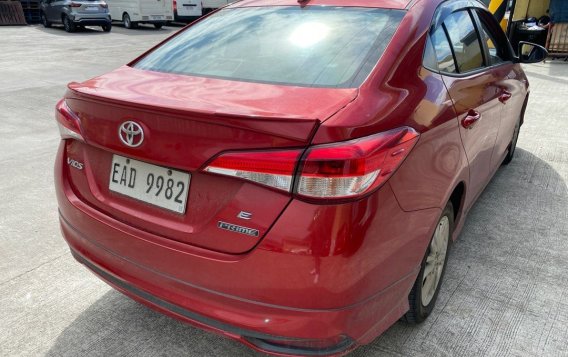 Selling White Toyota Vios 2018 in Quezon City-3