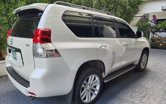 White Toyota Prado 2013 for sale in Quezon City-8