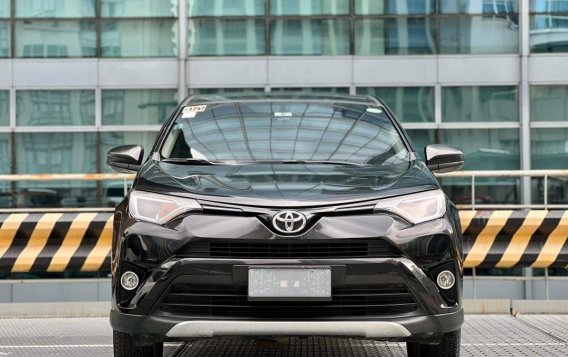 White Toyota Rav4 2017 for sale in Makati-1