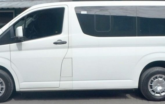 White Toyota Hiace 2021 for sale in -2
