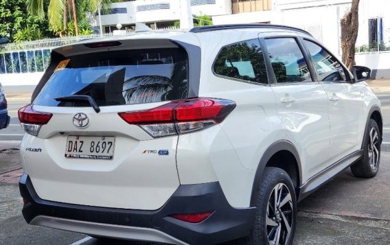 Sell White 2020 Toyota Rush in Marikina-5