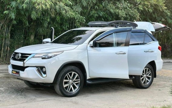 Sell White 2017 Toyota Fortuner in Manila