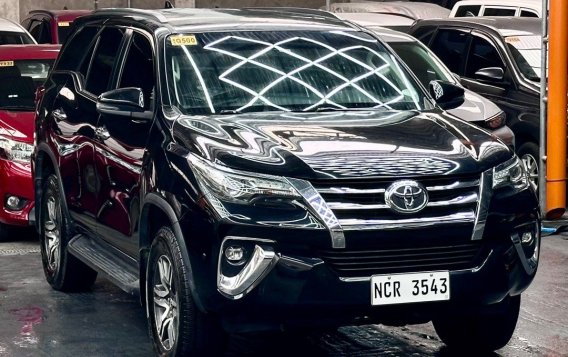 White Toyota Fortuner 2018 for sale in 