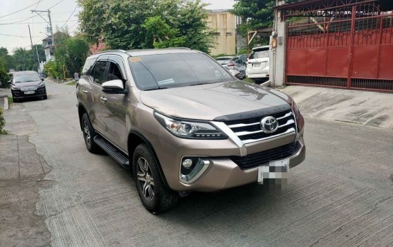 White Toyota Fortuner 2018 for sale in Automatic-2