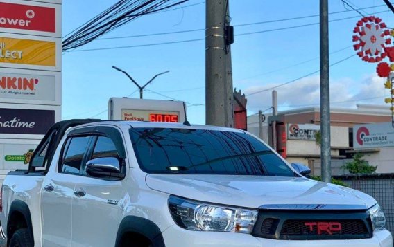 Sell White 2019 Toyota Hilux in Manila-2