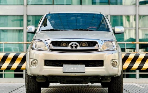 White Toyota Hilux 2009 for sale in 