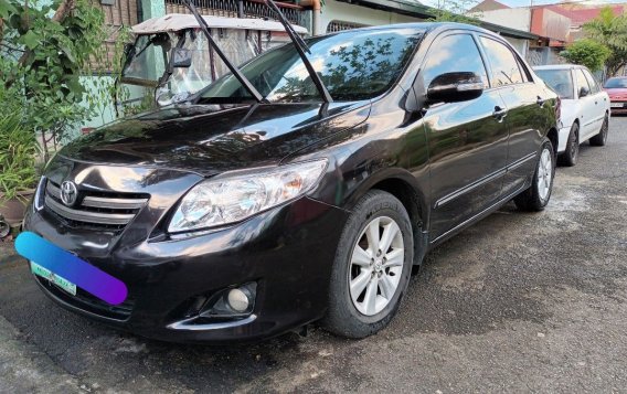 Selling White Toyota Altis 2010 in Manila-7