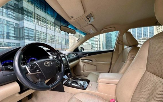 White Toyota Camry 2016 for sale in Makati-8