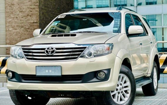 White Toyota Fortuner 2013 for sale in Automatic-2