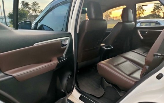 White Toyota Fortuner 2019 for sale in Quezon City-8